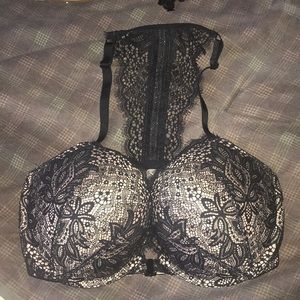 Victoria’s Secret very sexy bra